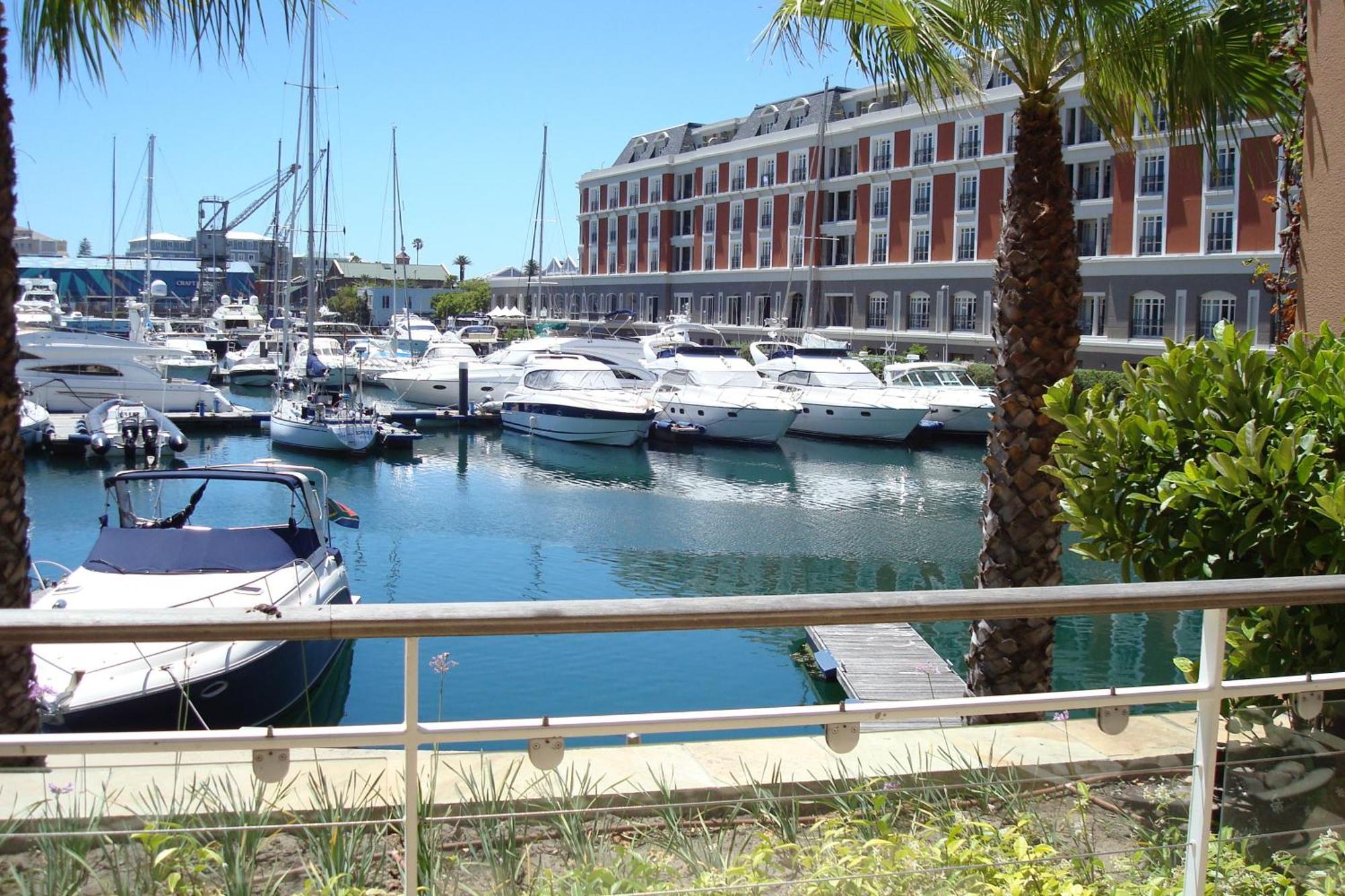 Mountain Marina Luxury Apartments Cape Town Luaran gambar