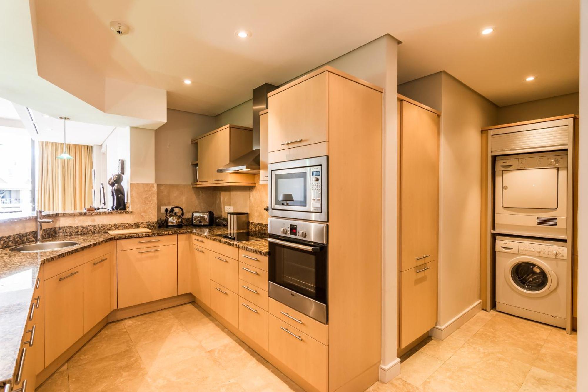 Mountain Marina Luxury Apartments Cape Town Bilik gambar