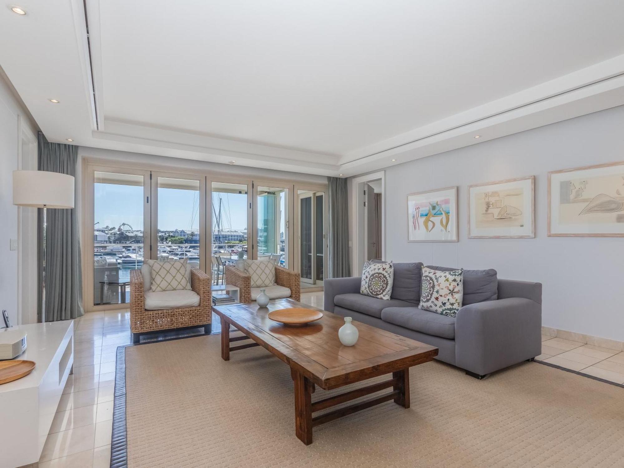 Mountain Marina Luxury Apartments Cape Town Bilik gambar