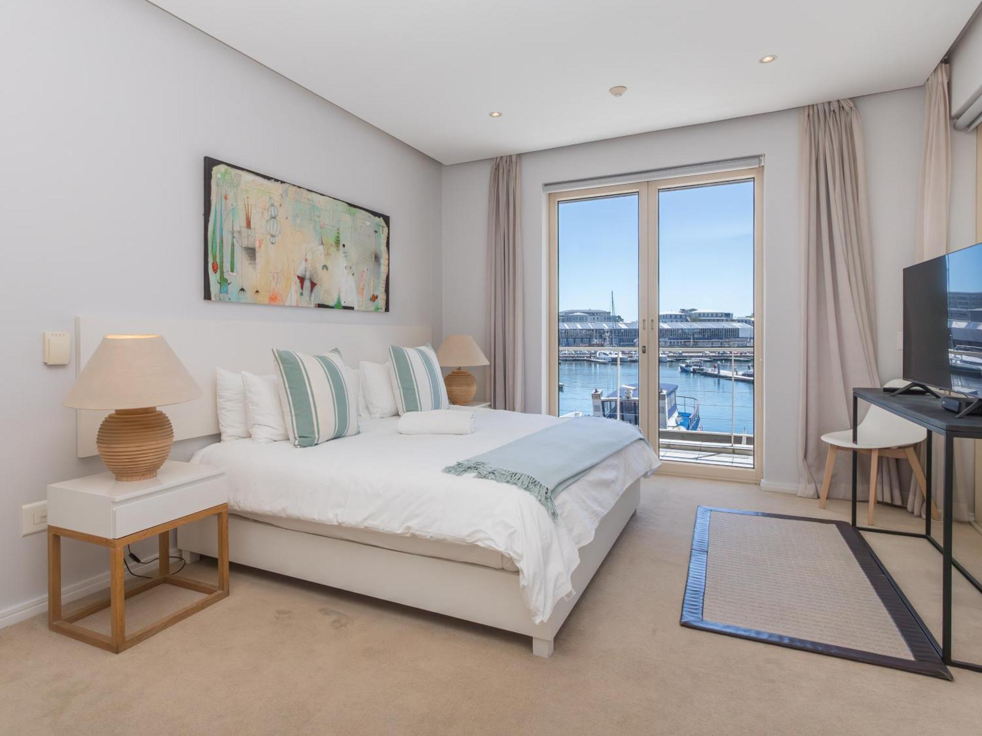 Mountain Marina Luxury Apartments Cape Town Bilik gambar