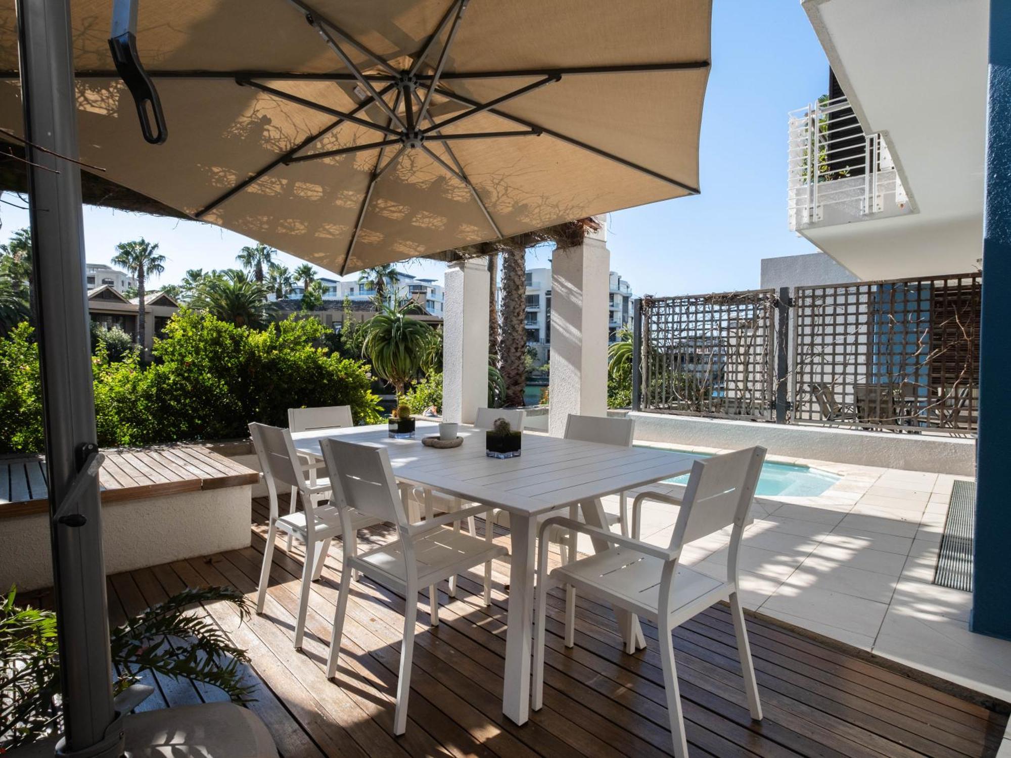 Mountain Marina Luxury Apartments Cape Town Bilik gambar