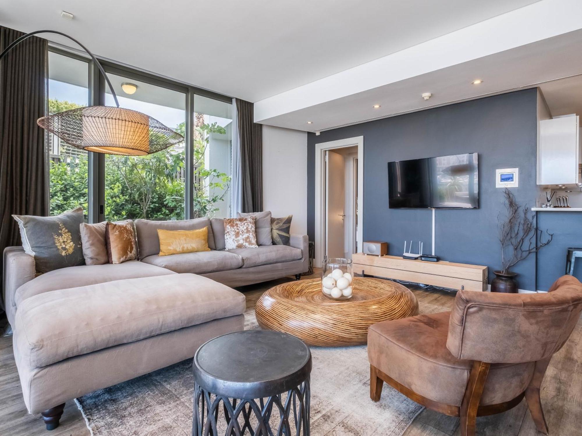 Mountain Marina Luxury Apartments Cape Town Bilik gambar