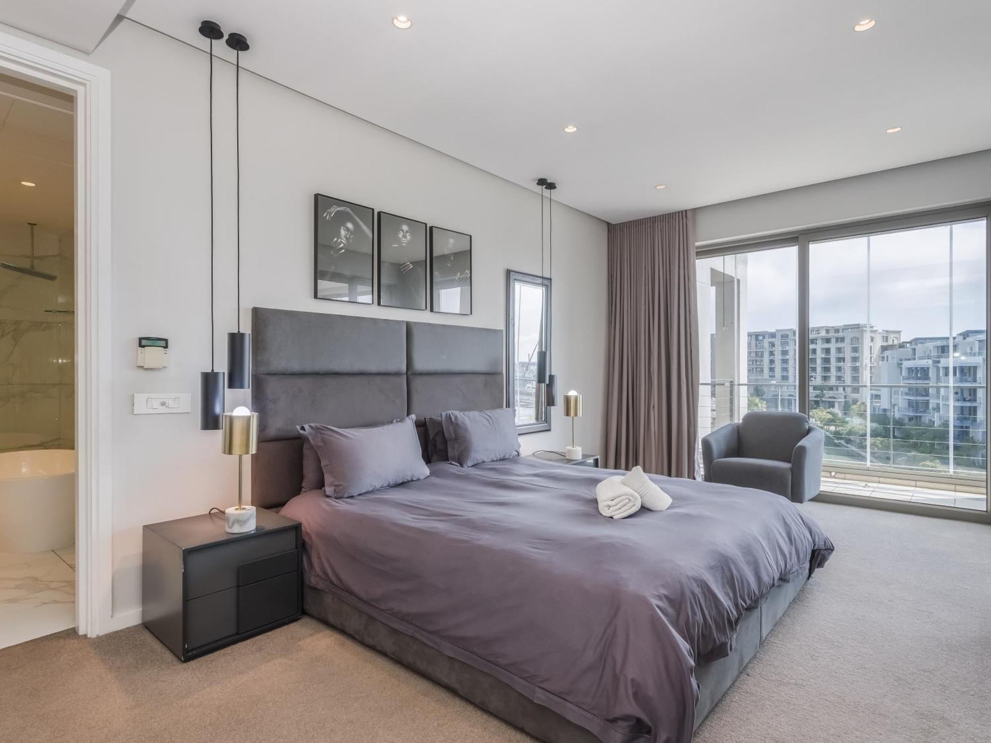 Mountain Marina Luxury Apartments Cape Town Bilik gambar