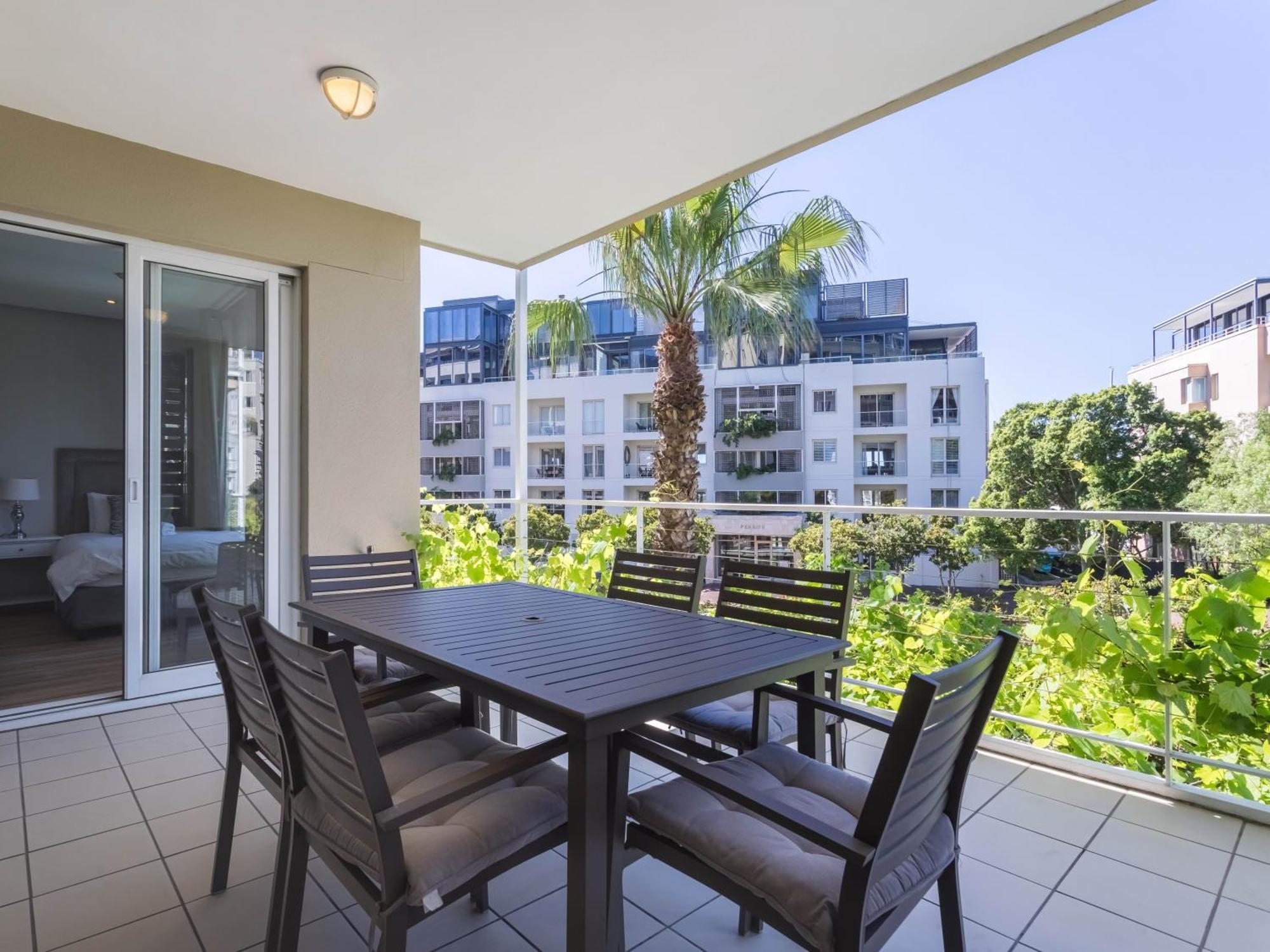 Mountain Marina Luxury Apartments Cape Town Bilik gambar